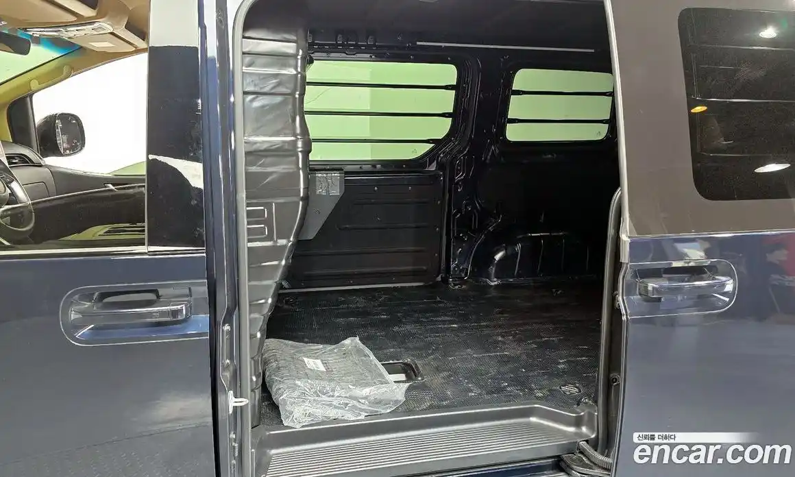 Hyundai Staria 2024 2.2 Автомат в Москве № 854432, фото 20