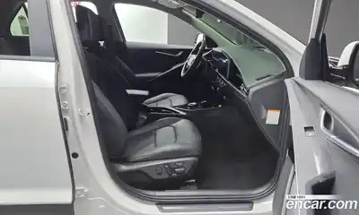 Kia Niro 2025 1.6 Автомат в Москве № 854746, миниатюра 11