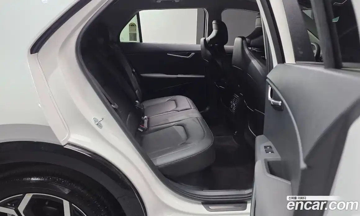 Kia Niro 2025 1.6 Автомат в Москве № 854746, фото 12