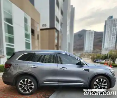 Renault QM6 2016 2.0 Автомат в Москве № 854843, миниатюра 4