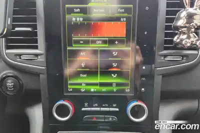 Renault QM6 2016 2.0 Автомат в Москве № 854843, миниатюра 7