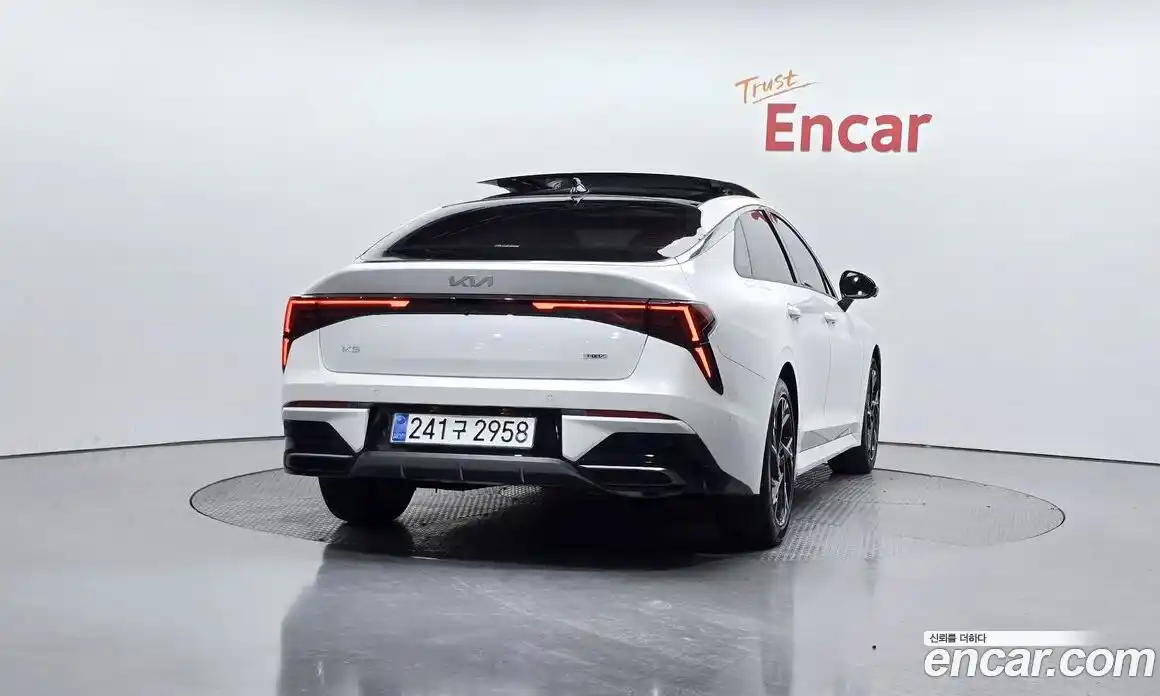 Kia K5 2025 2.0 Автомат в Москве № 855099, фото 3