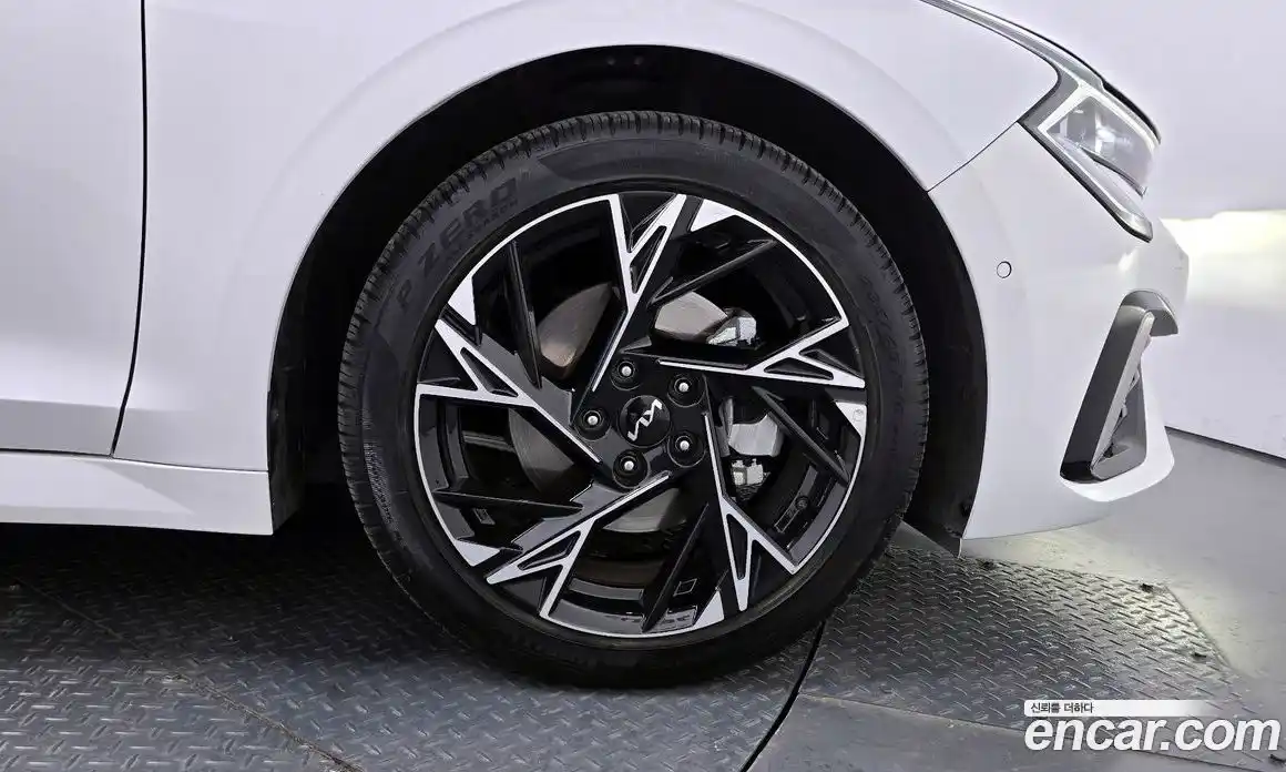 Kia K5 2025 2.0 Автомат в Москве № 855099, фото 4