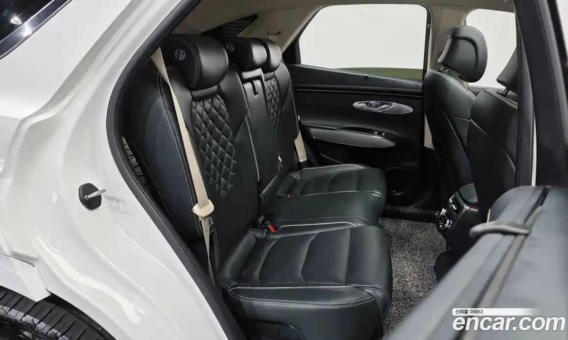 Genesis GV70 2022 0.1 Автомат в Москве № 855945, фото 12