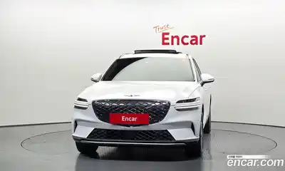 Genesis GV70 2022 0.1 Автомат в Москве № 855945, миниатюра 3