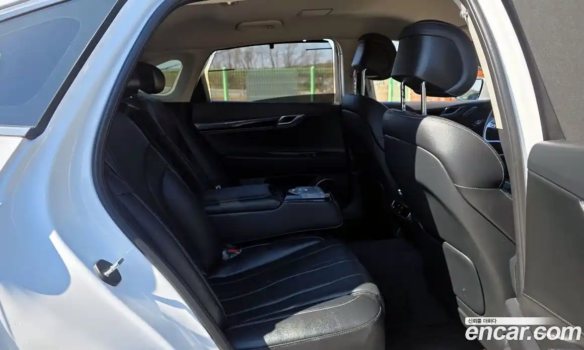 Genesis G80 2022 2.5 Автомат в Москве № 856067, фото 12