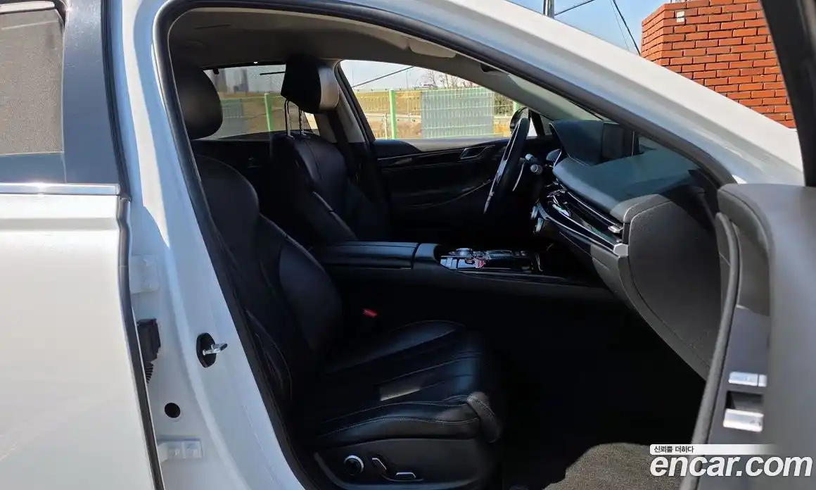 Genesis G80 2022 2.5 Автомат в Москве № 856067, фото 10