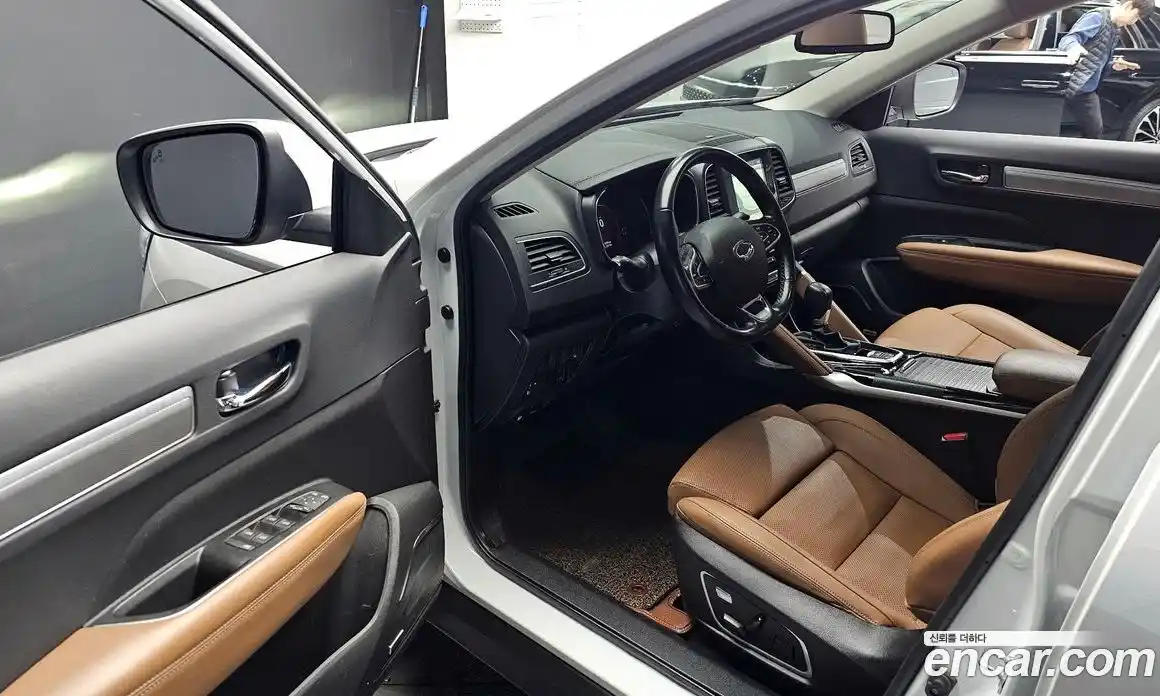 Renault QM6 2021 2.0 гидро в Москве № 856128, фото 9