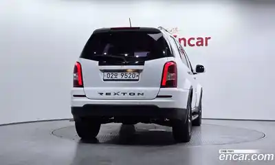 SsangYong Rexton 2017 2.2 Автомат в Москве № 856546, миниатюра 4