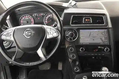 SsangYong Korando 2017 2.2 Автомат в Москве № 857187, миниатюра 12