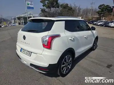 SsangYong TIBOLI 2015 1.6 Автомат в Москве № 857197, миниатюра 4