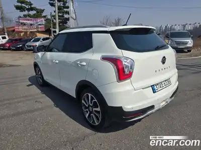 SsangYong TIBOLI 2015 1.6 Автомат в Москве № 857197, миниатюра 6