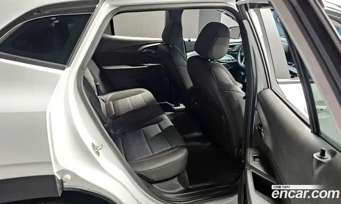 Chevrolet Trax 2024 1.2 гидро в Москве № 857333, фото 12