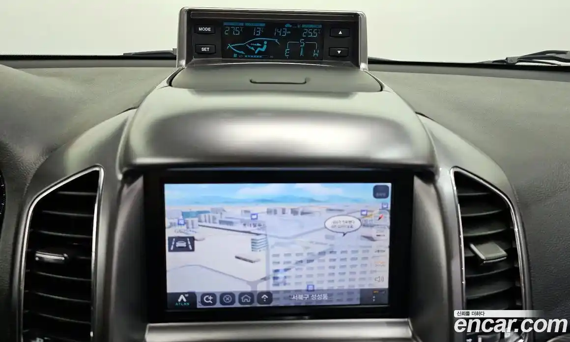 Chevrolet Captiva 2015 2.0 Автомат в Москве № 857694, фото 17