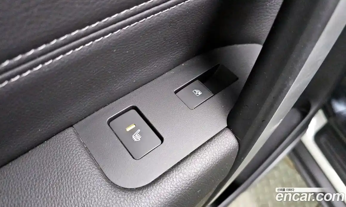 Chevrolet Captiva 2015 2.0 Автомат в Москве № 857694, фото 19