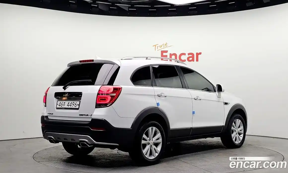 Chevrolet Captiva 2015 2.0 Автомат в Москве № 857694, фото 2