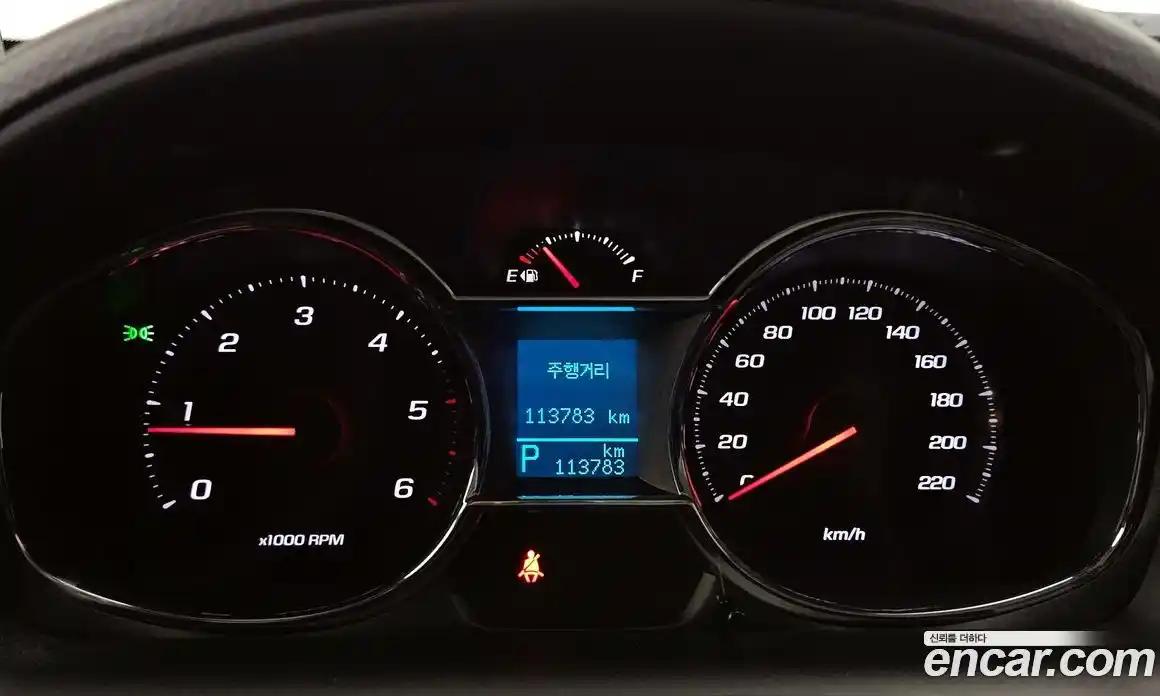 Chevrolet Captiva 2015 2.0 Автомат в Москве № 857694, фото 8