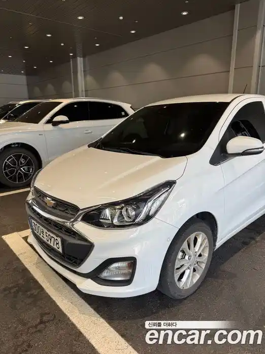 Chevrolet Spark 2021 1.0 Вариатор в Москве № 857781, фото 1