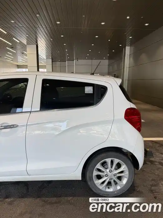 Chevrolet Spark 2021 1.0 Вариатор в Москве № 857781, фото 17
