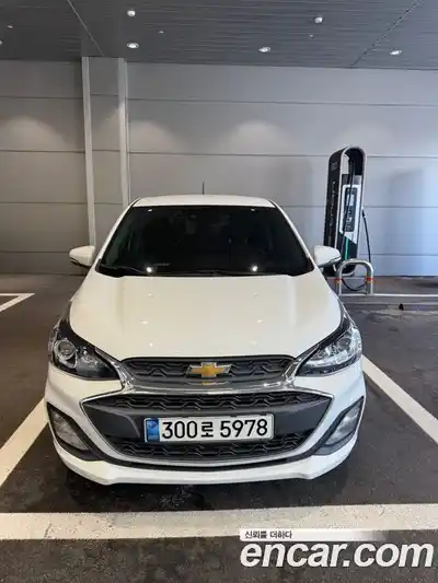 Chevrolet Spark 2021 1.0 Вариатор в Москве № 857781, миниатюра 3