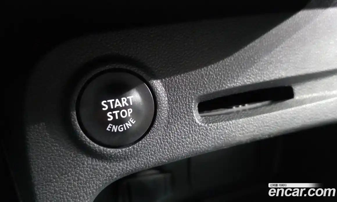 Renault QM3 2017 1.5 Автомат в Москве № 858182, фото 19