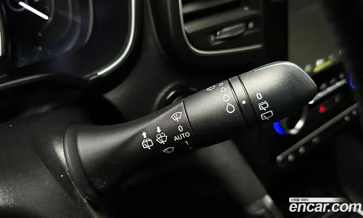 Renault QM6 2018 2.0 гидро в Москве № 858263, фото 16