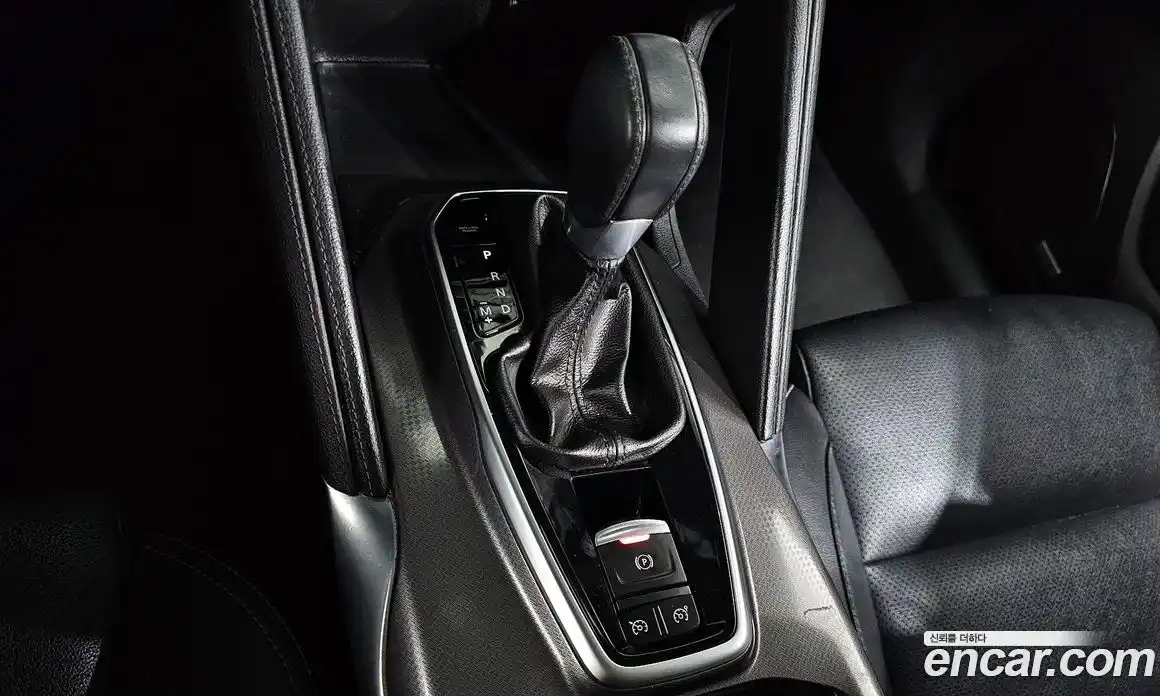 Renault QM6 2018 2.0 гидро в Москве № 858263, фото 9