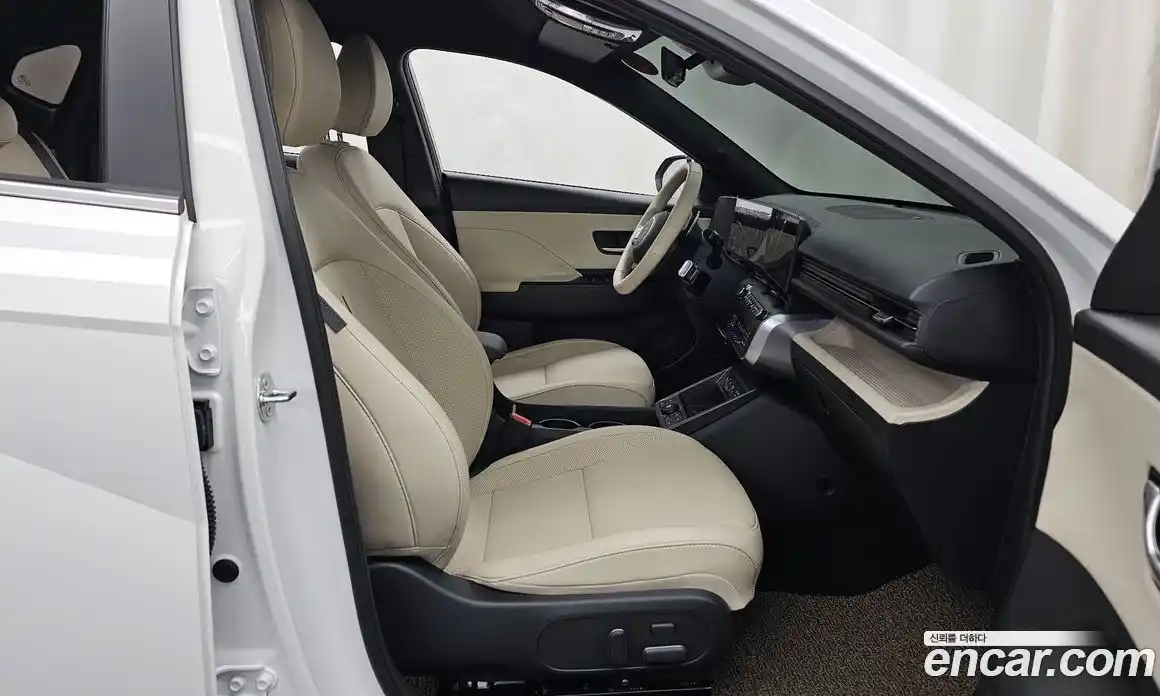 Hyundai Kona 2025 1.6 Автомат в Москве № 885997, фото 11