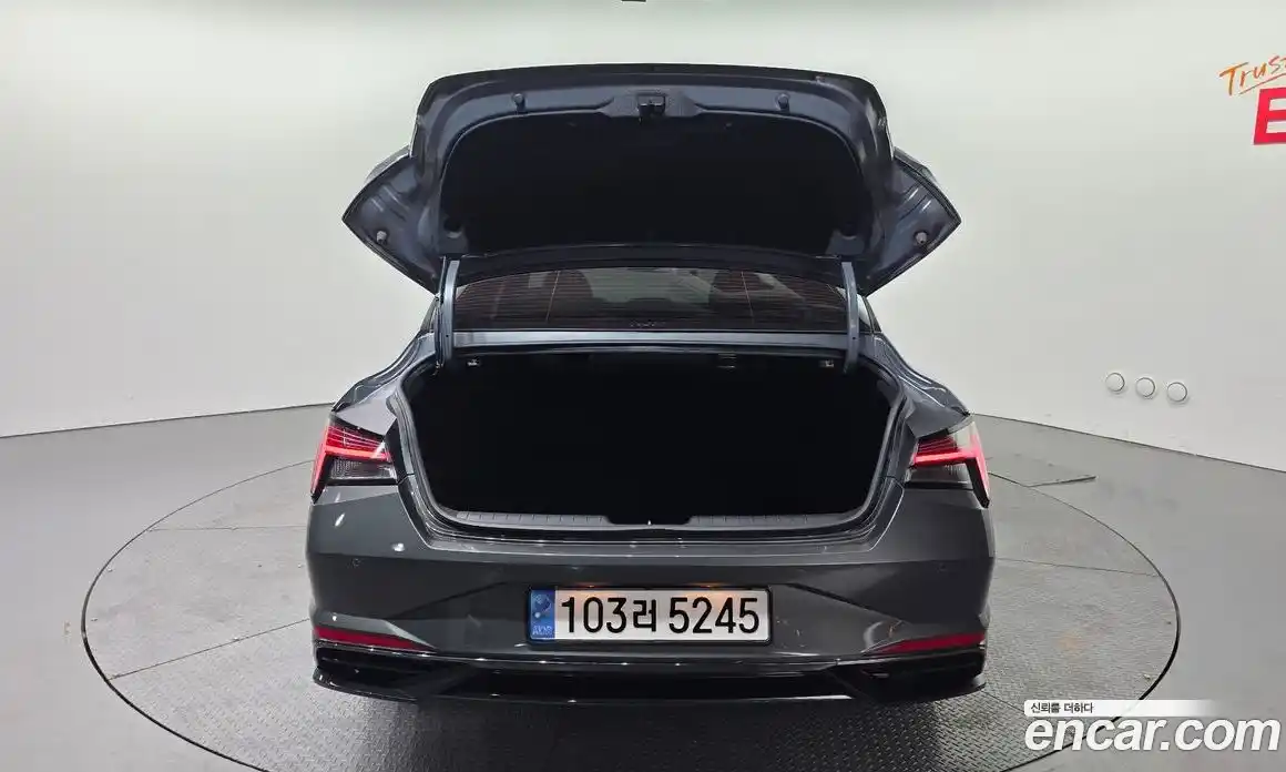 Hyundai Avante 2022 1.6 Автомат в Москве № 886580, фото 20