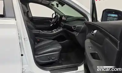 Hyundai Santa Fe 2023 2.2 Автомат в Москве № 886724, миниатюра 11