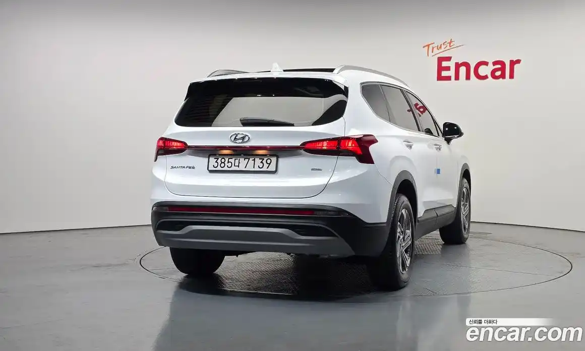 Hyundai Santa Fe 2023 2.2 Автомат в Москве № 886724, фото 4