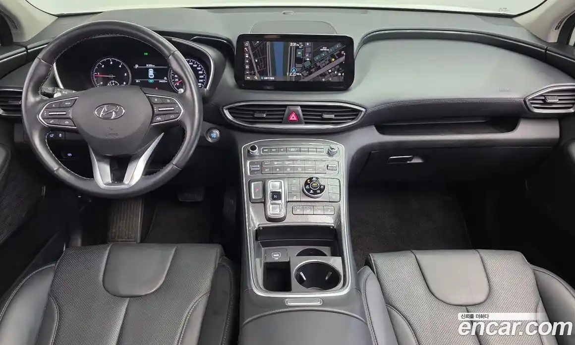 Hyundai Santa Fe 2023 2.2 Автомат в Москве № 886724, фото 7