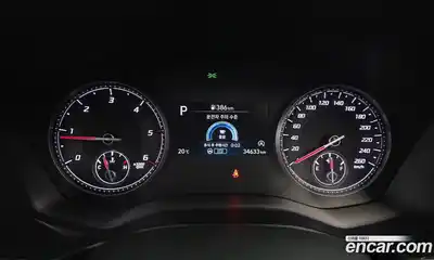 Hyundai Santa Fe 2023 2.2 Автомат в Москве № 886724, миниатюра 8