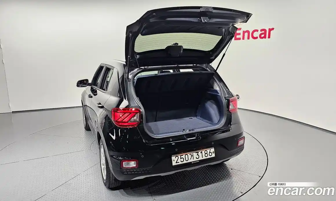 Hyundai Venue 2020 1.6 гидро в Москве № 886884, фото 20