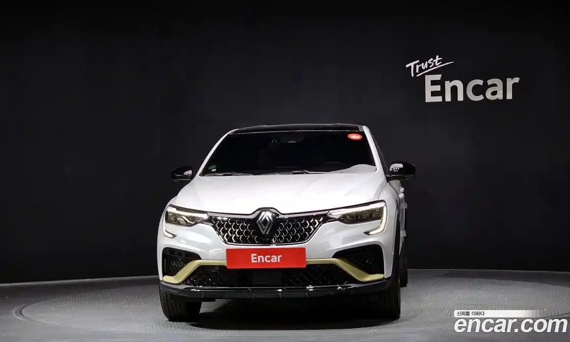 Renault Arkana 2024 1.6 гидро в Москве № 886956, фото 3