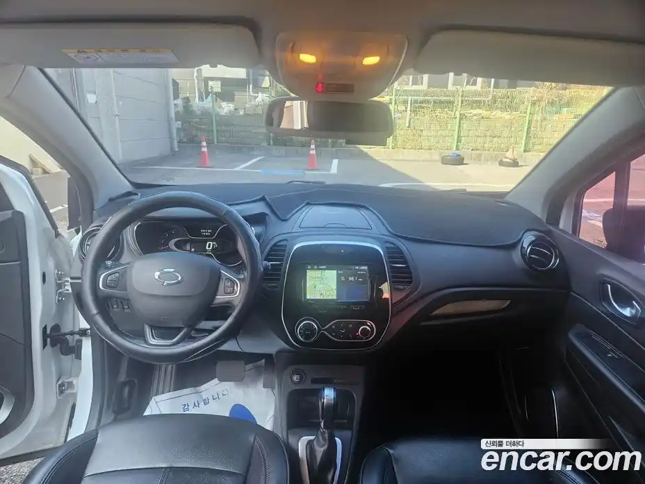 Renault QM3 2019 1.5 Автомат в Москве № 886984, фото 7