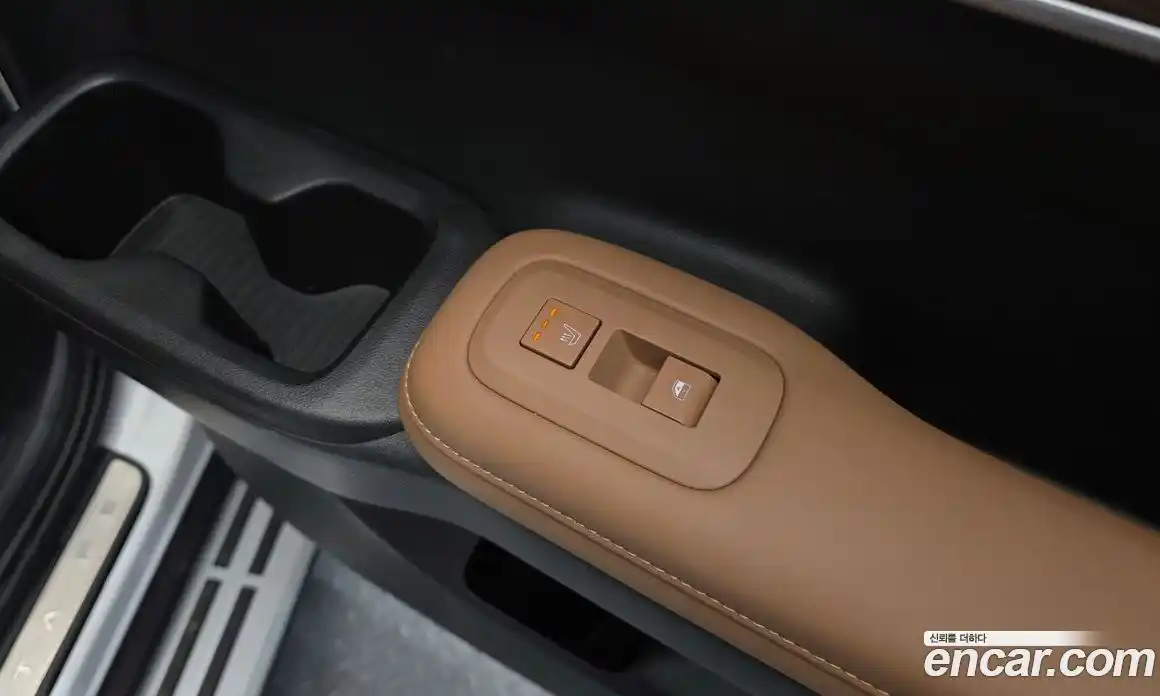 Hyundai Santa Fe 2024 1.6 Автомат в Москве № 887034, фото 18