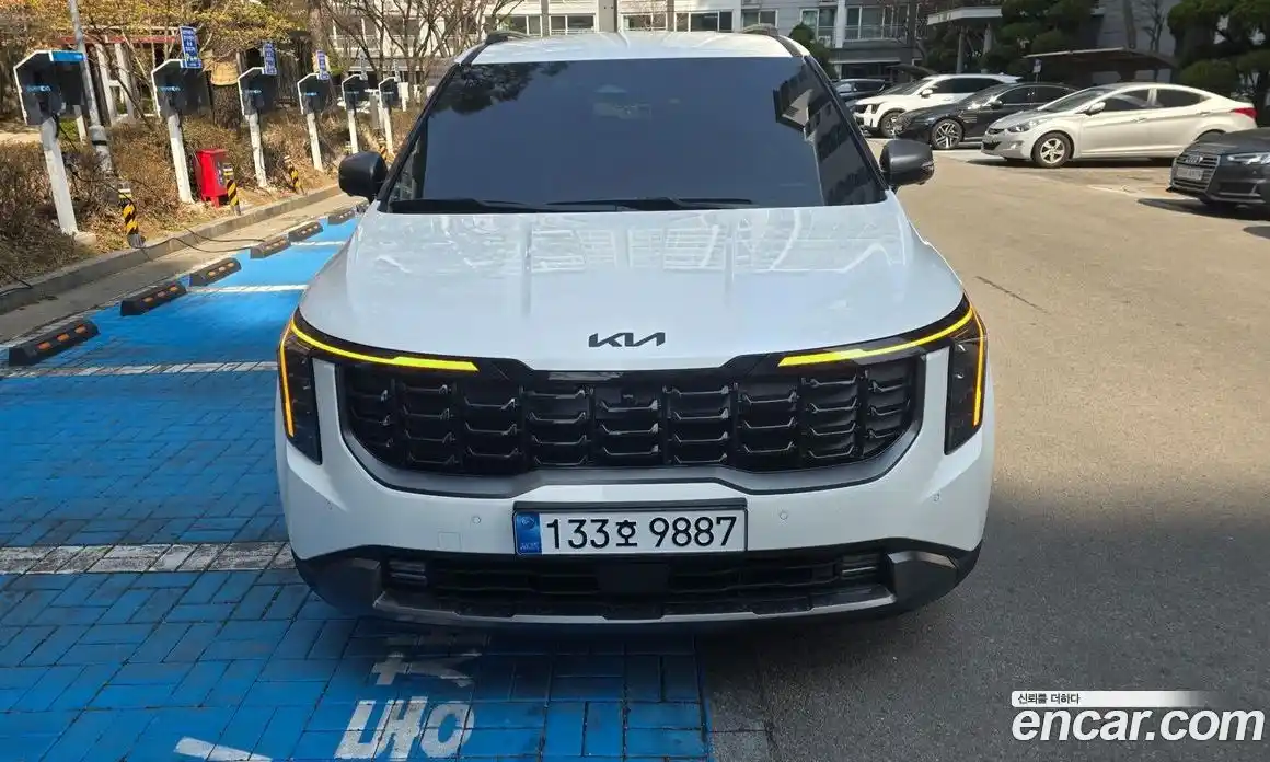 Kia Canival 2026 3.5 Автомат в Москве № 887159, фото 1