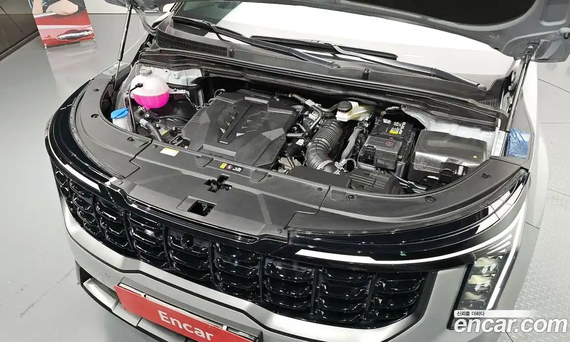 Kia Canival 2025 3.5 Автомат в Москве № 887296, фото 6