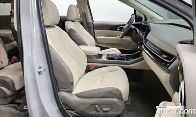 Kia Canival 2025 3.5 Автомат в Москве № 887296, миниатюра 10