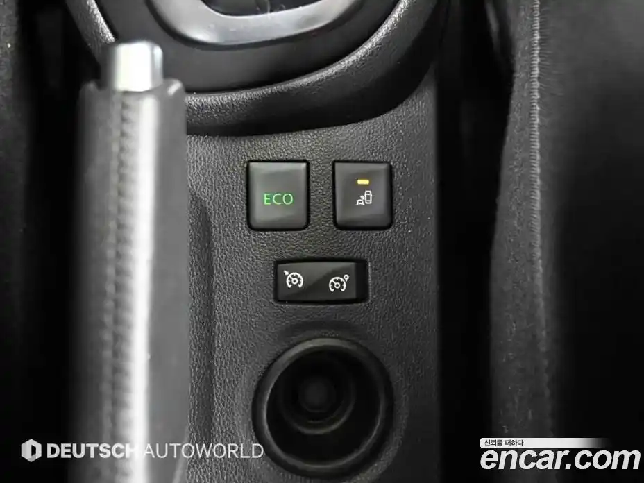 Renault QM3 2017 1.5 Автомат в Москве № 887354, фото 16