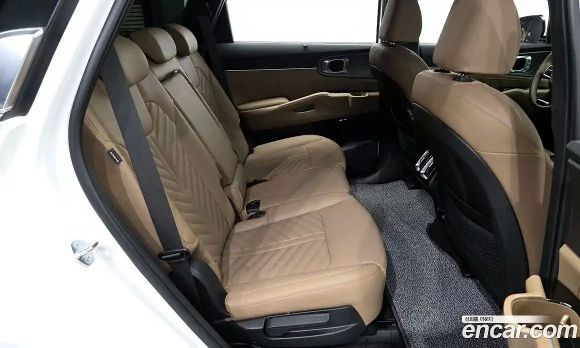 Kia Sorento 2023 1.6 Автомат в Москве № 887502, фото 12