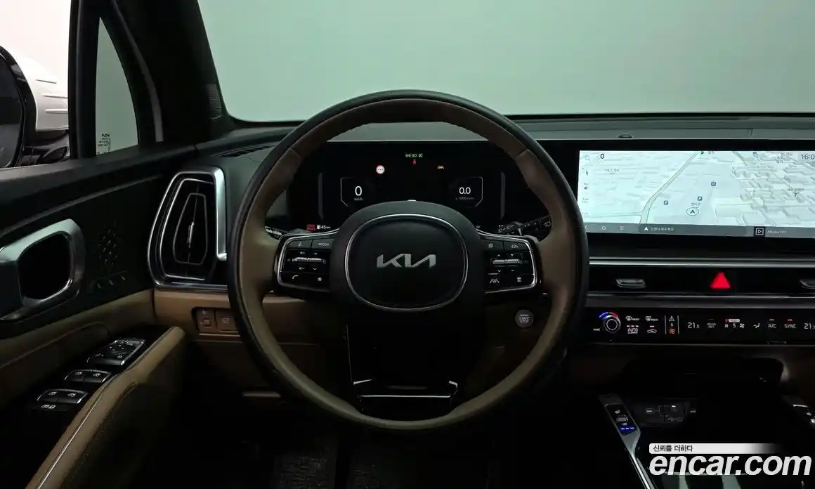 Kia Sorento 2023 1.6 Автомат в Москве № 887502, фото 13