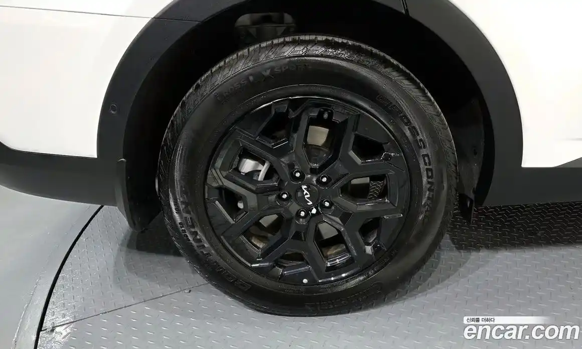 Kia Sorento 2023 1.6 Автомат в Москве № 887502, фото 5