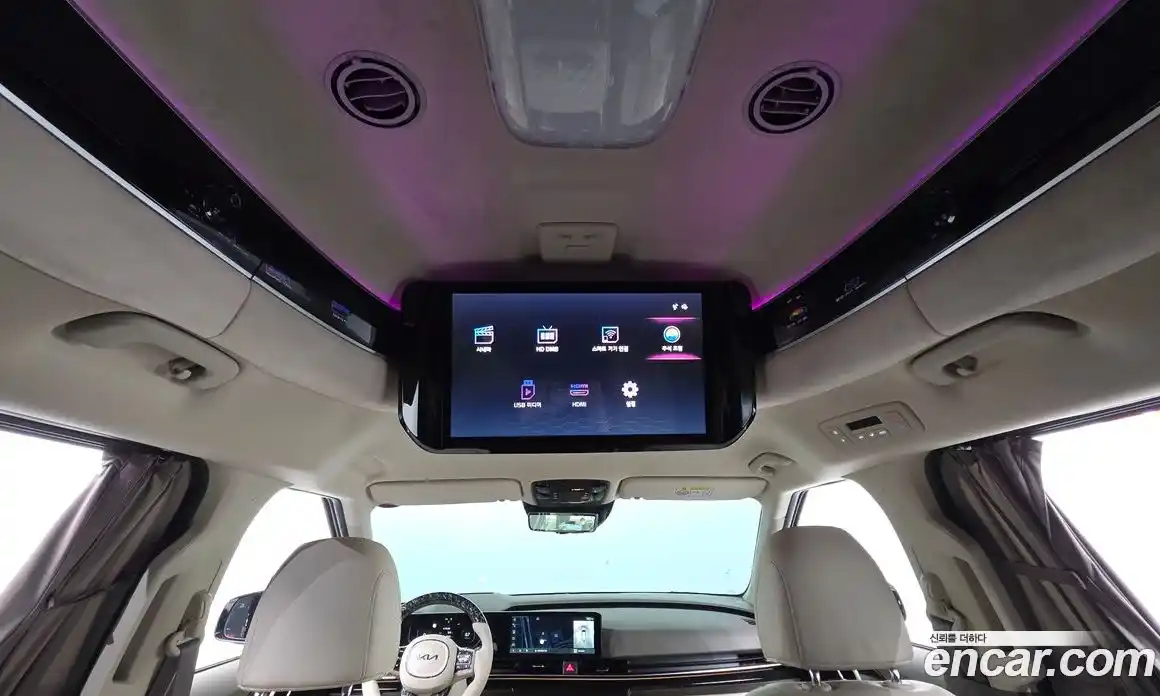 Kia Canival 2024 3.5 Автомат в Москве № 887622, фото 18