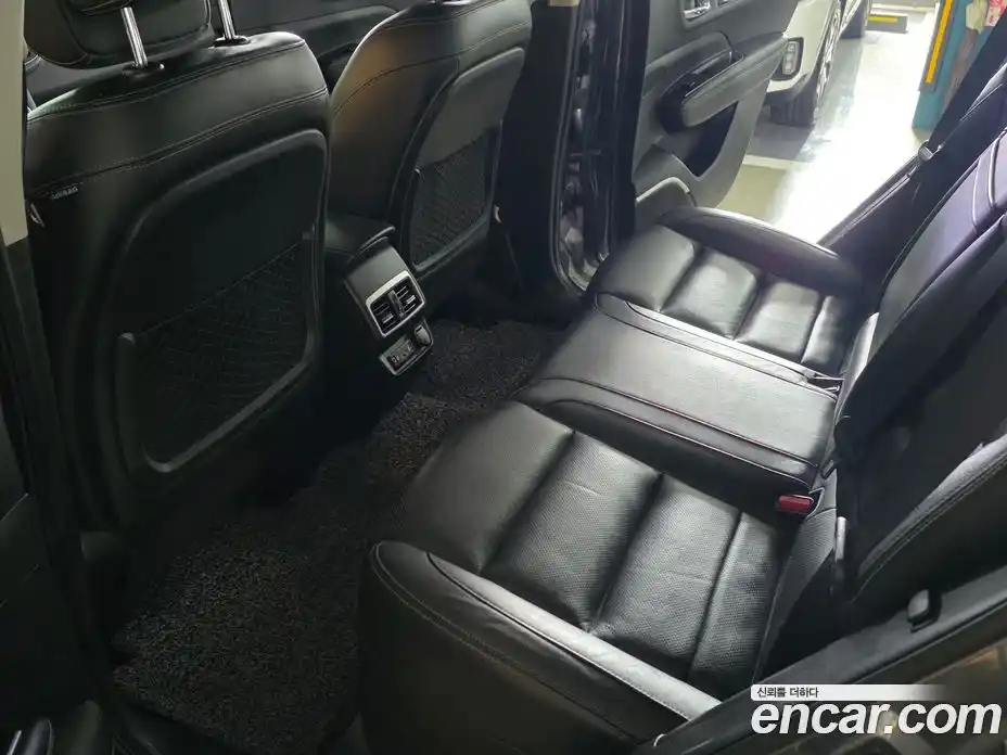 Renault QM6 2017 2.0 Автомат в Москве № 887969, фото 14