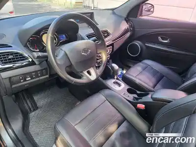 Renault SM3 2015 1.6 гидро в Москве № 887990, миниатюра 7