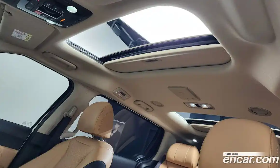 Kia Canival 2022 3.5 Автомат в Москве № 888277, фото 17