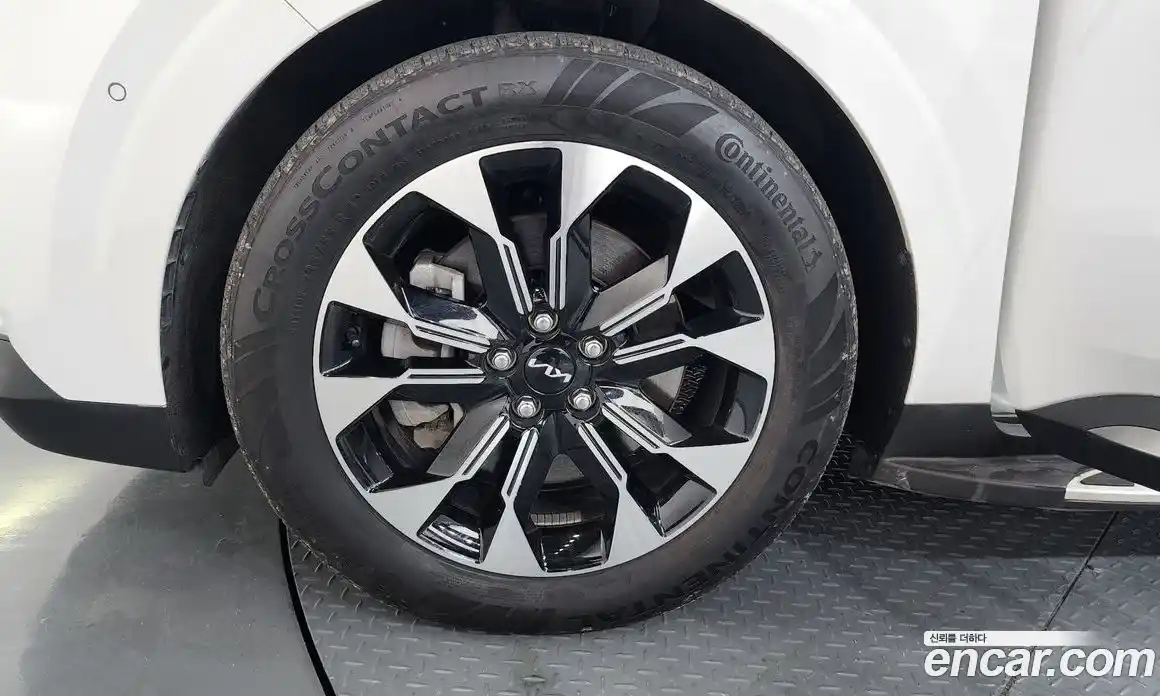 Kia Canival 2022 3.5 Автомат в Москве № 888277, фото 4