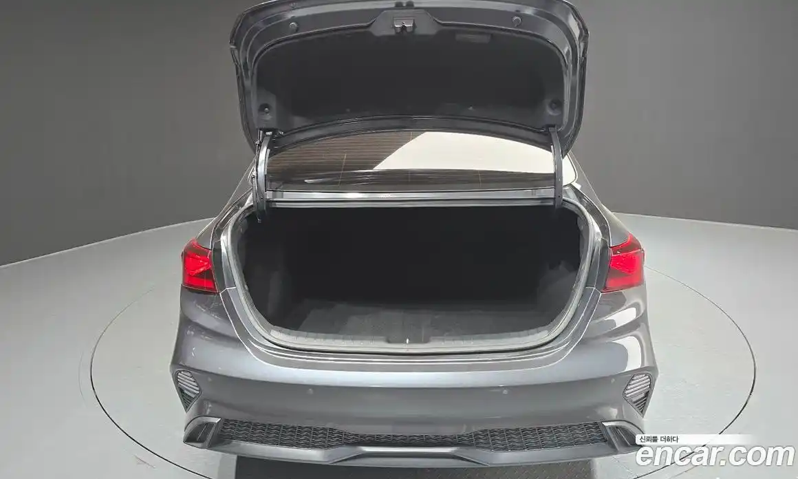 Kia K3 2022 1.6 Автомат в Москве № 888362, фото 20